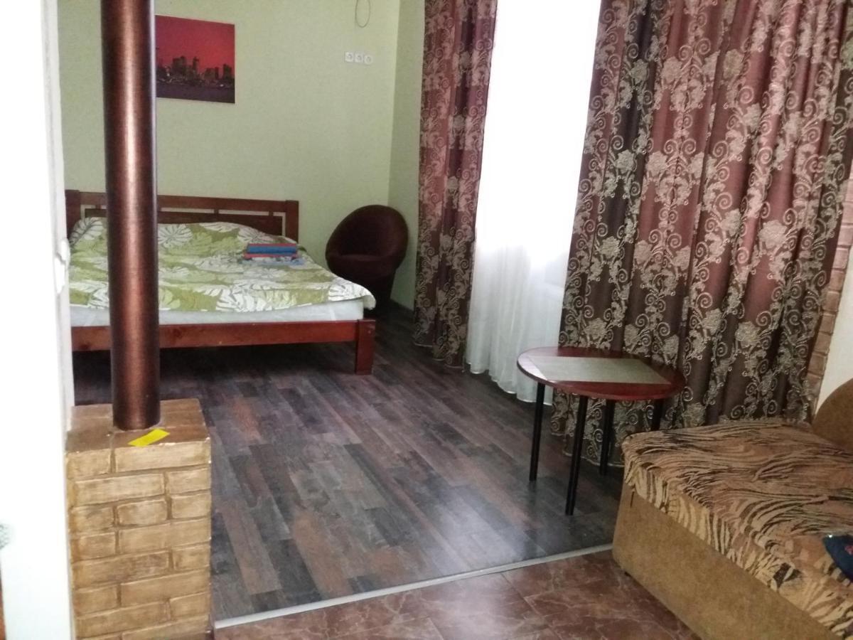 Ferienwohnung Студия На Черeмушках Odessa Exterior foto